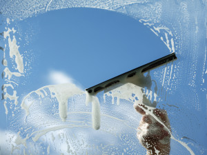 How to Clean Both Sides of Your Windows